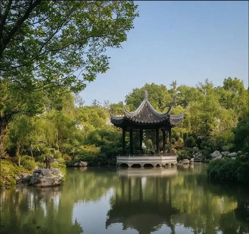 张家界傲芙土建有限公司